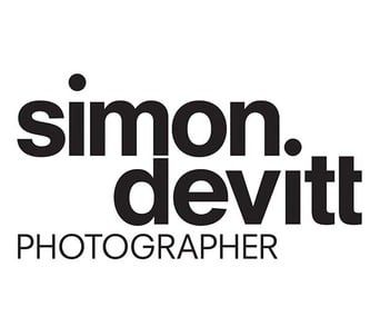 Simon Devitt Photographer professional logo