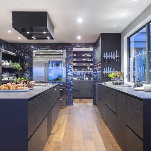 Classic Contemporary Kitchens