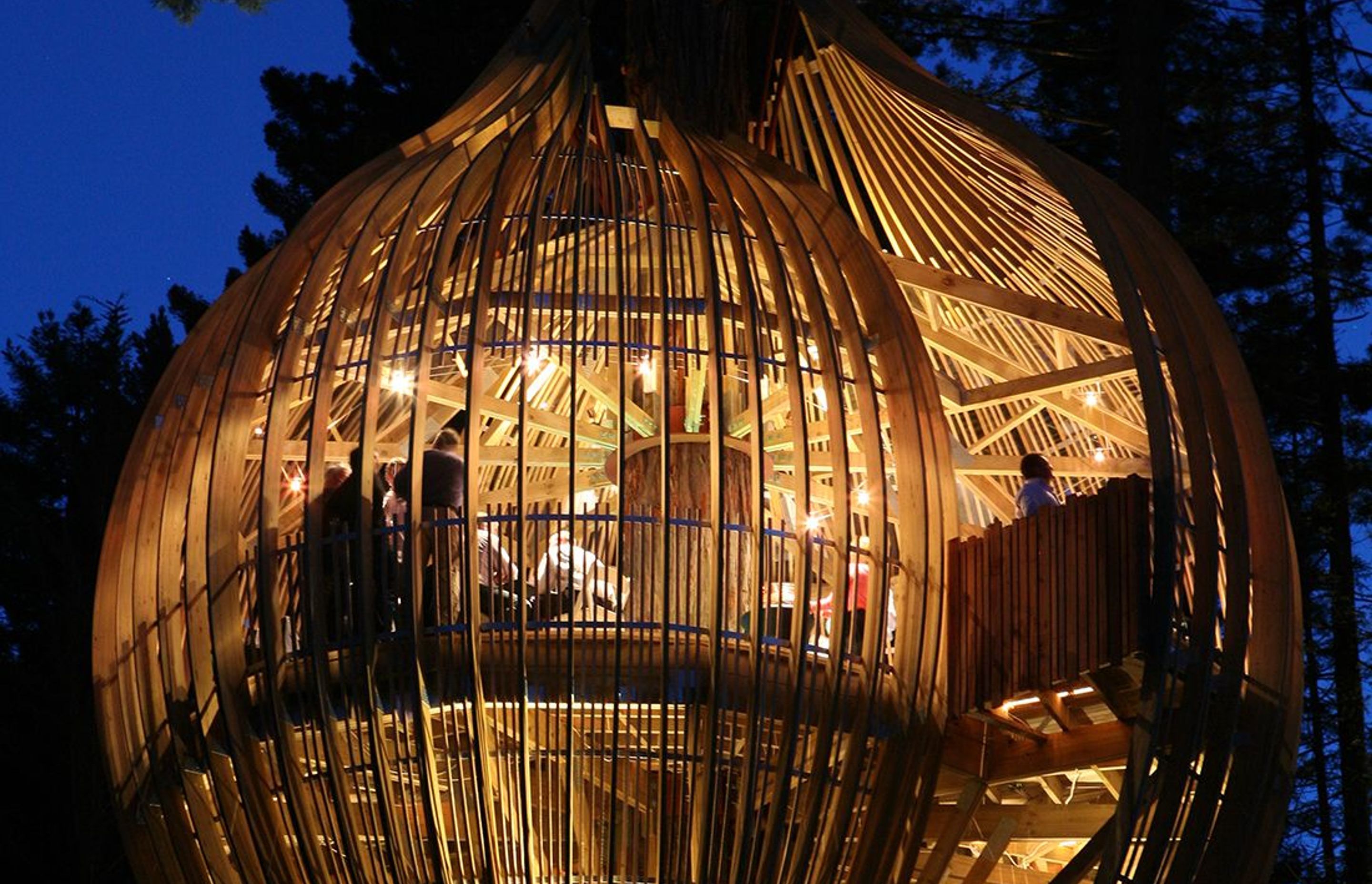 Yellow Treehouse Restaurant