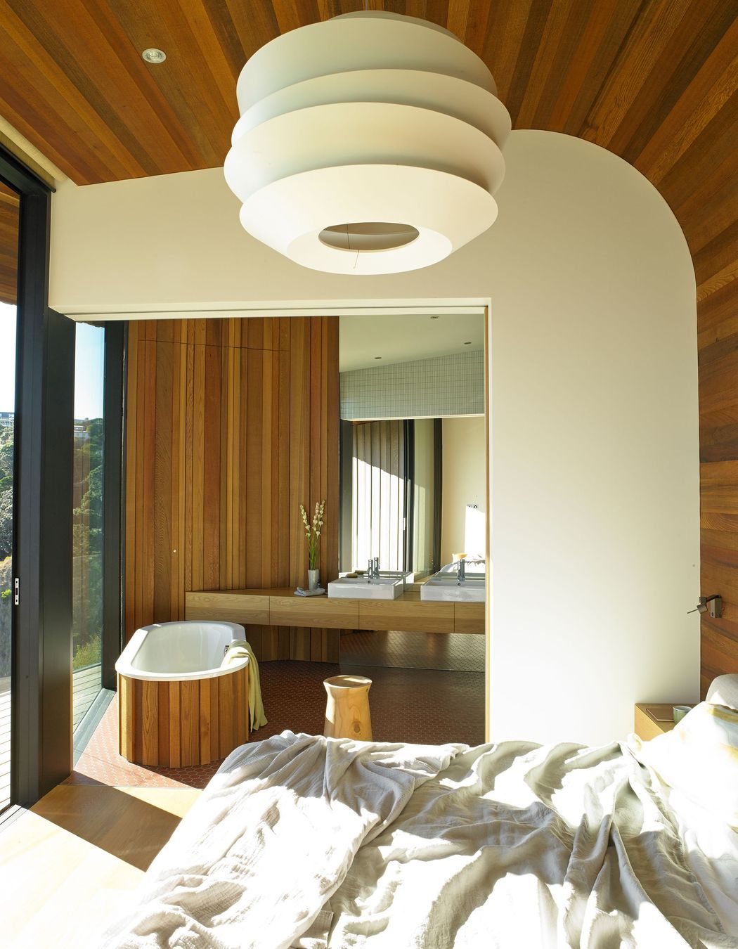 Headland House Onetangi Beach