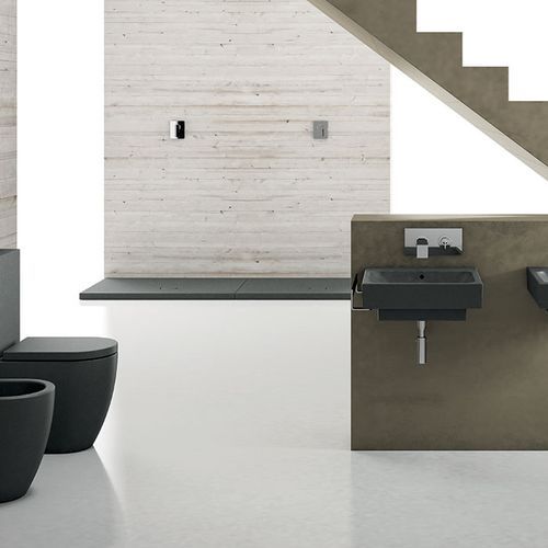 Smile Square Washbasin 48 by cielo