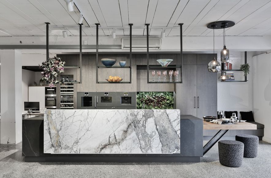 Newmarket Showroom Kitchen - Modern