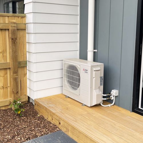 Ecodan QUHZ CO2 Hot Water Heat Pump for Domestic Hot Water and Space Heating