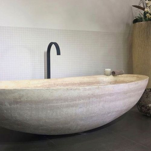 Nature Stone Marble Bathtub by Casa Italiana