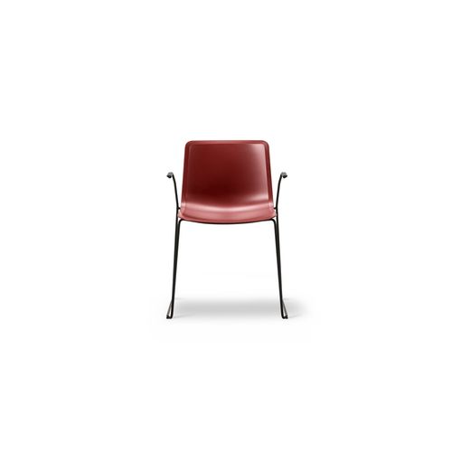 Pato Sled Armchair by Fredericia