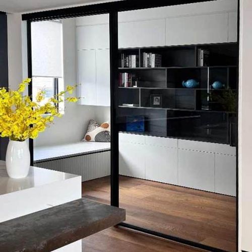Ultra Clear Toughened Glass Soft-stop Sliding Door