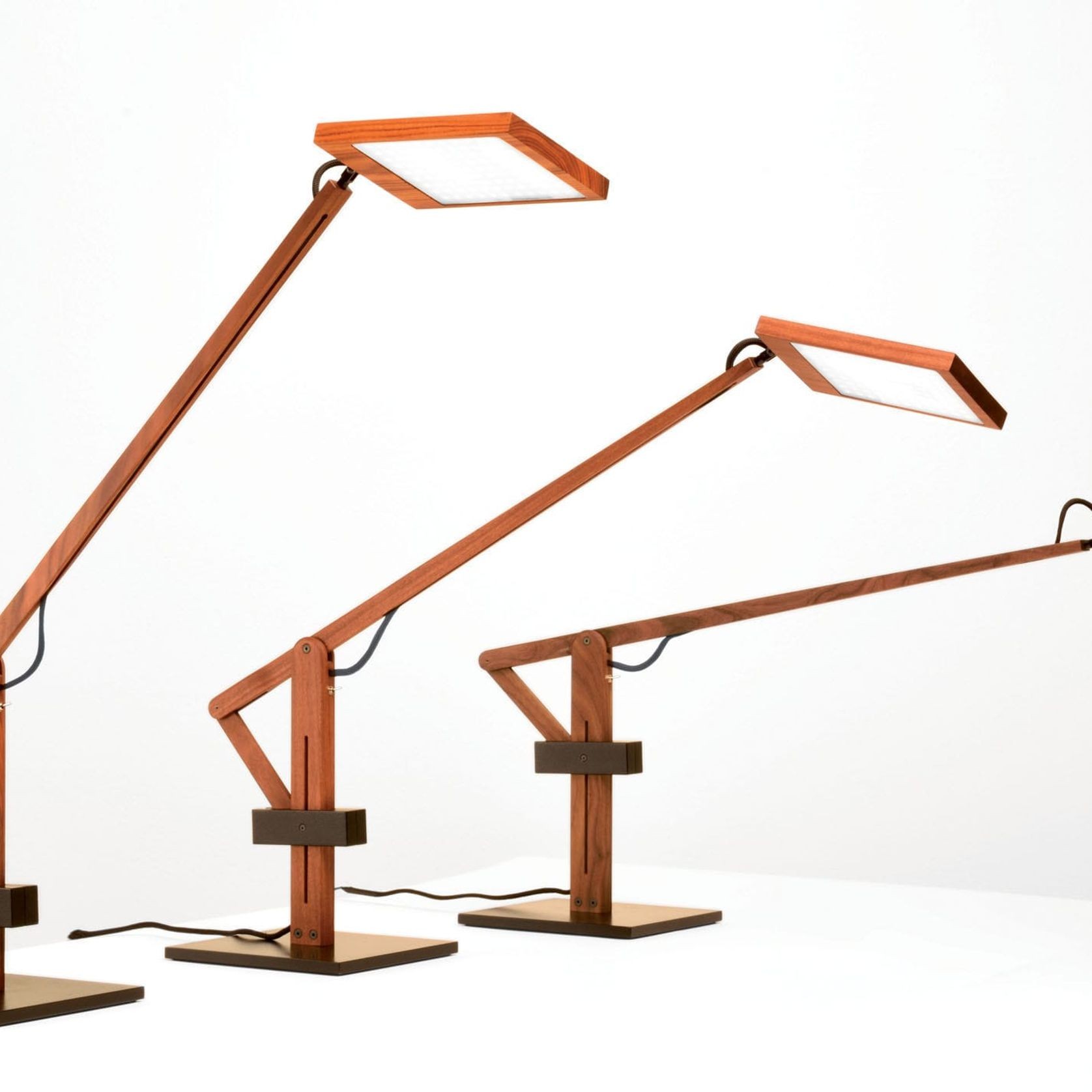 Leva Table Lamp by Leucos gallery detail image
