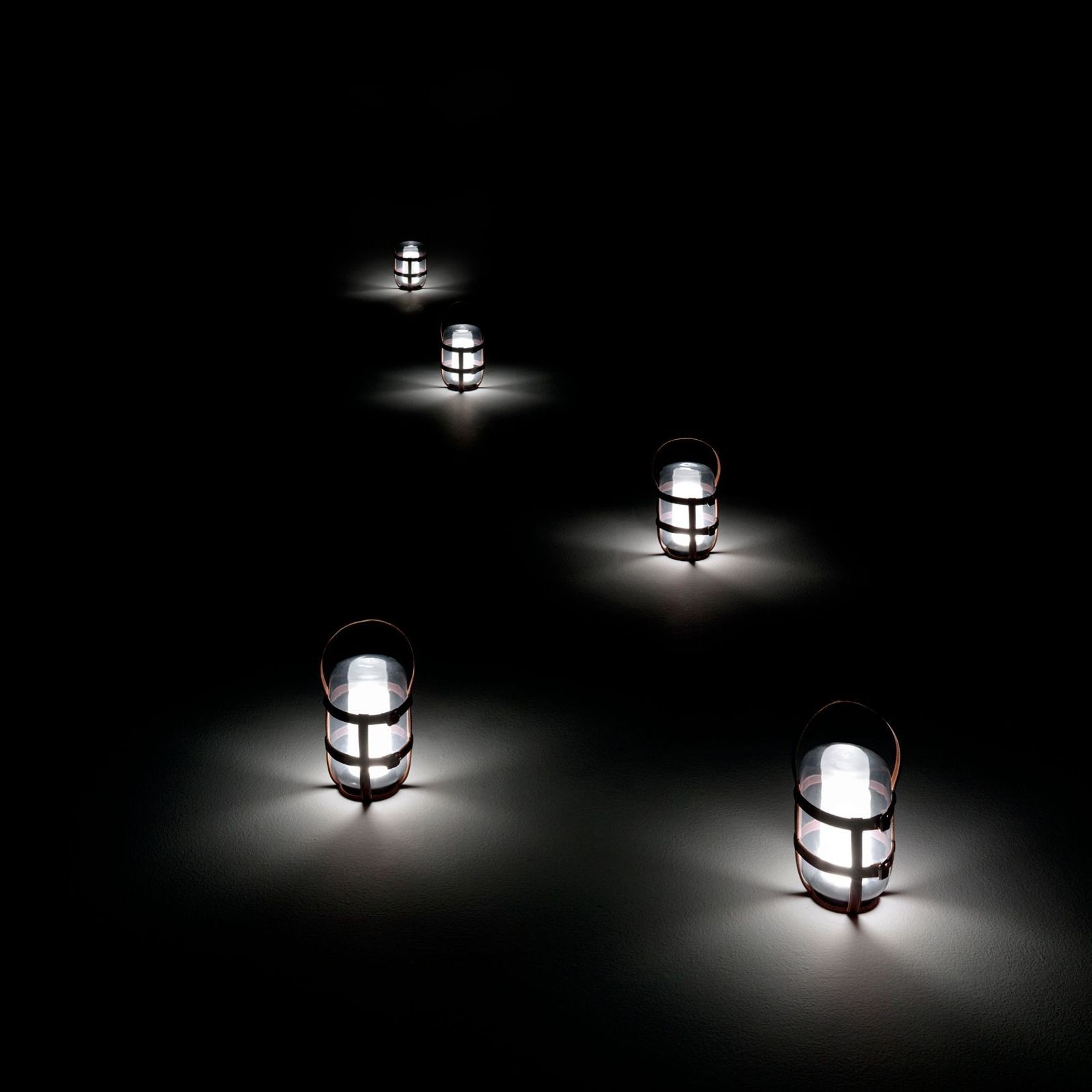 Firefly Portable Lamp by DePadova gallery detail image
