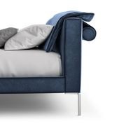 Moov Bed by Cassina gallery detail image