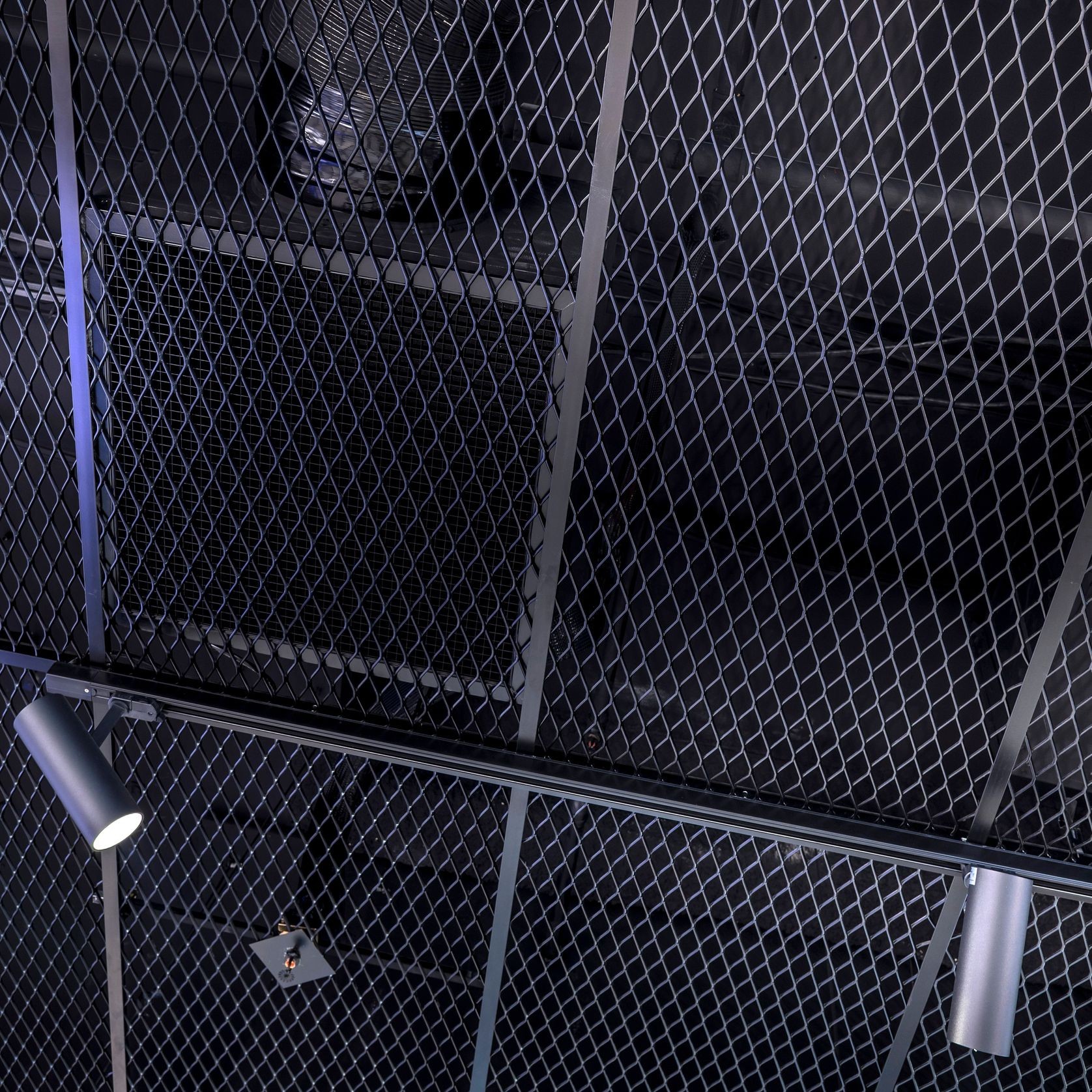 Expanded Mesh gallery detail image