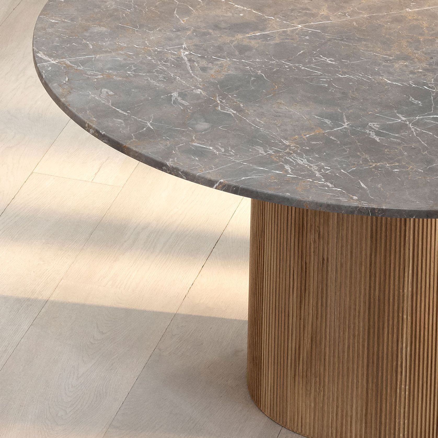 Cabin Round Table by Vipp gallery detail image