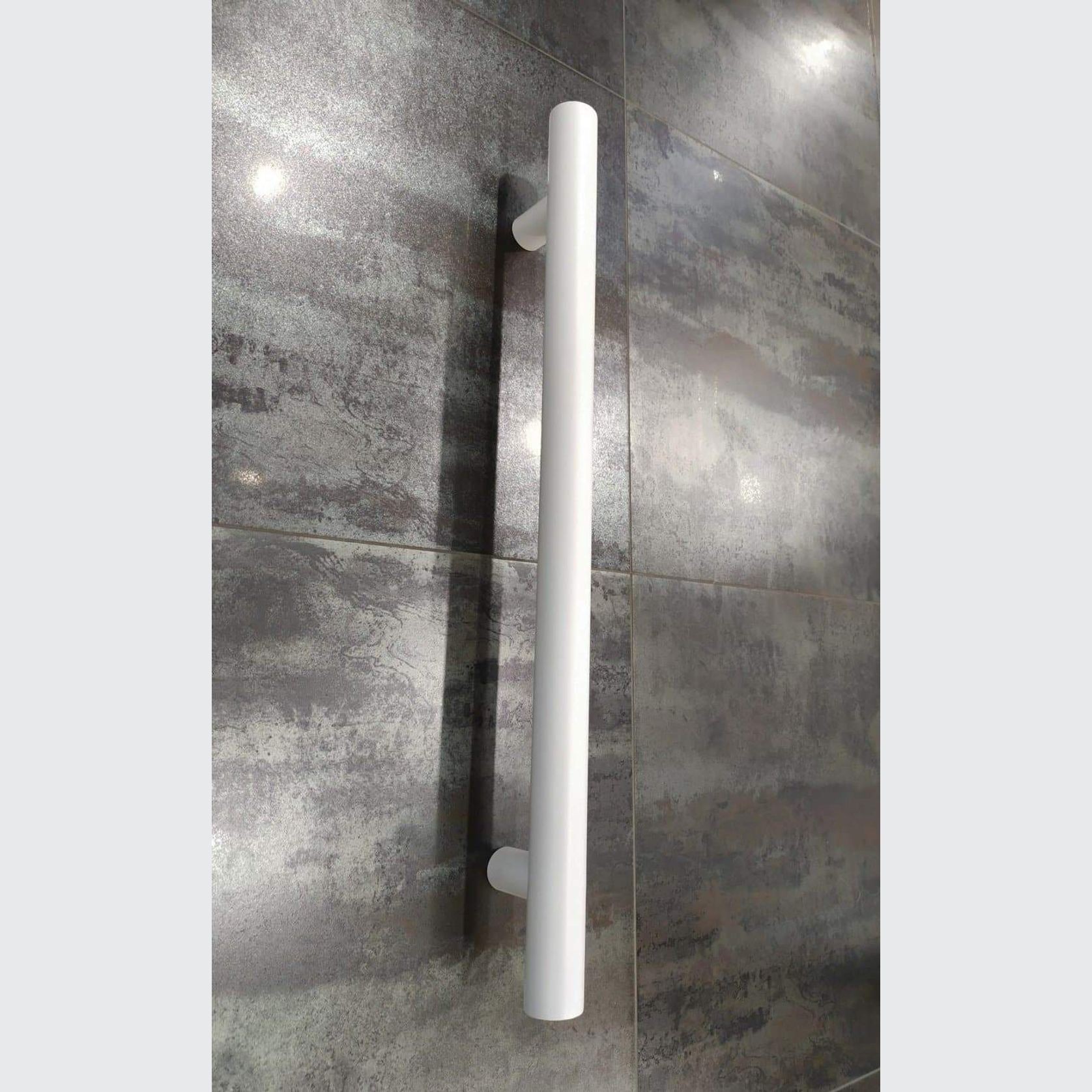 Code Vertical Heated Towel Rail gallery detail image