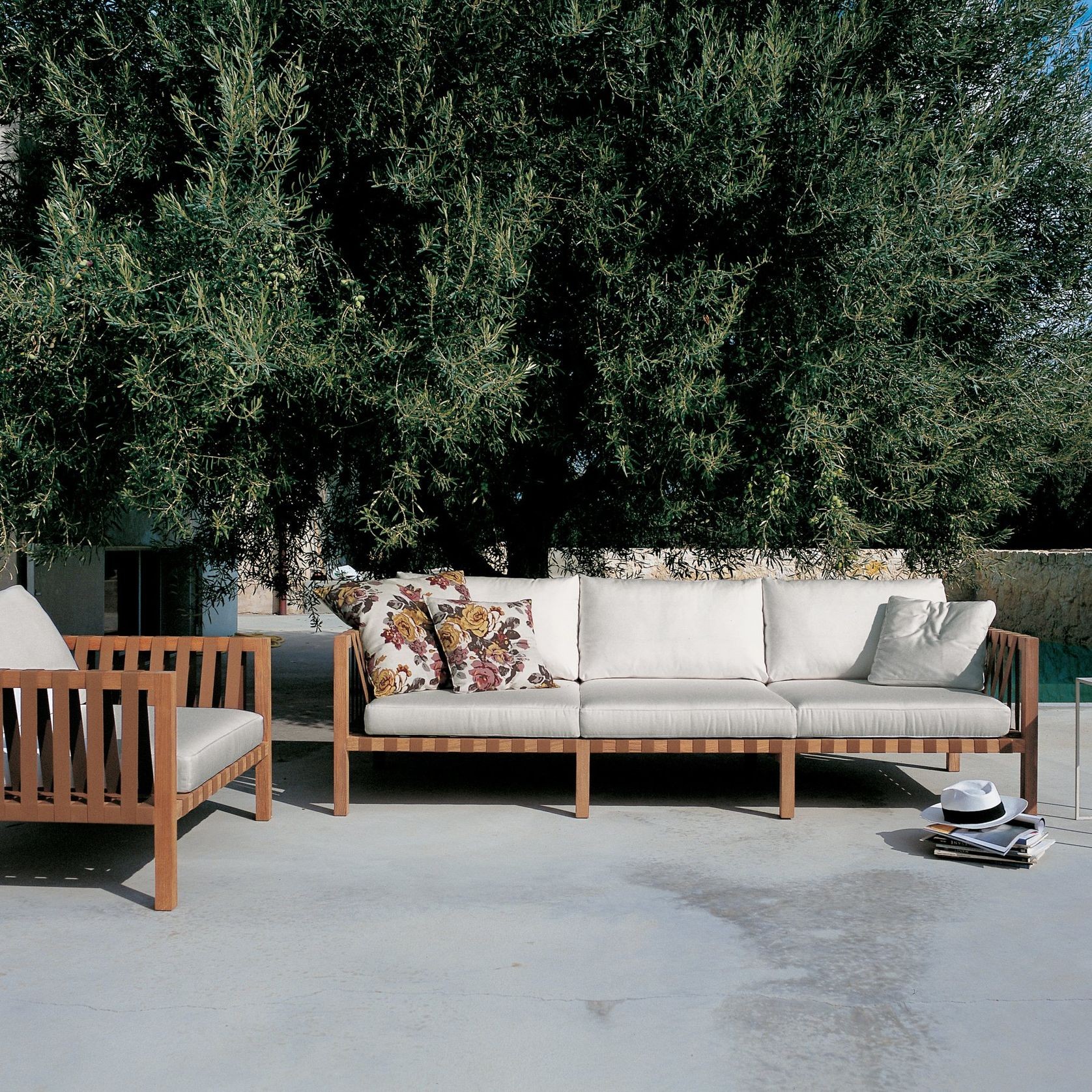 Mistral 103 Outdoor Sofa by Roda gallery detail image