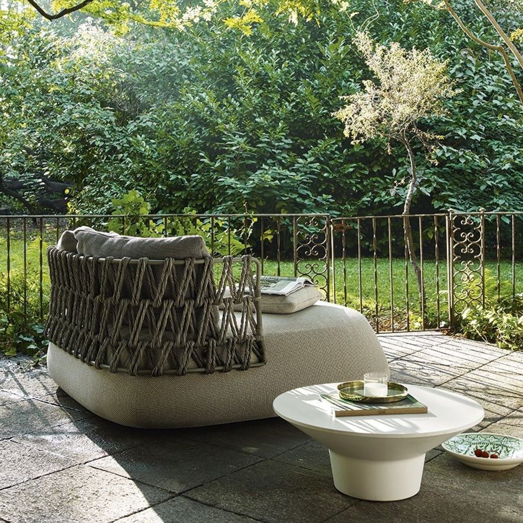 Springtime Outdoor Side Table by B&B Italia gallery detail image
