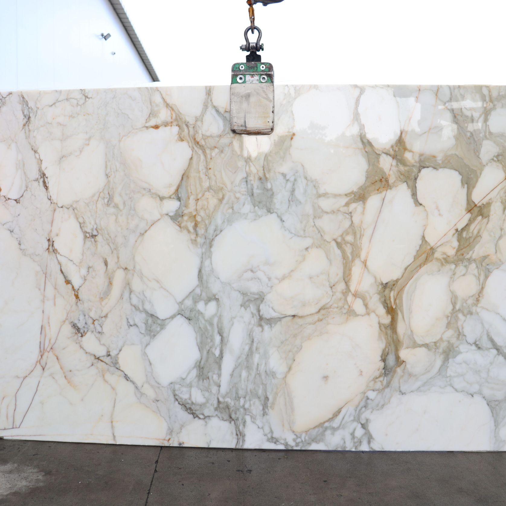 Calacatta Macchia Vecchia - Natural Marble gallery detail image