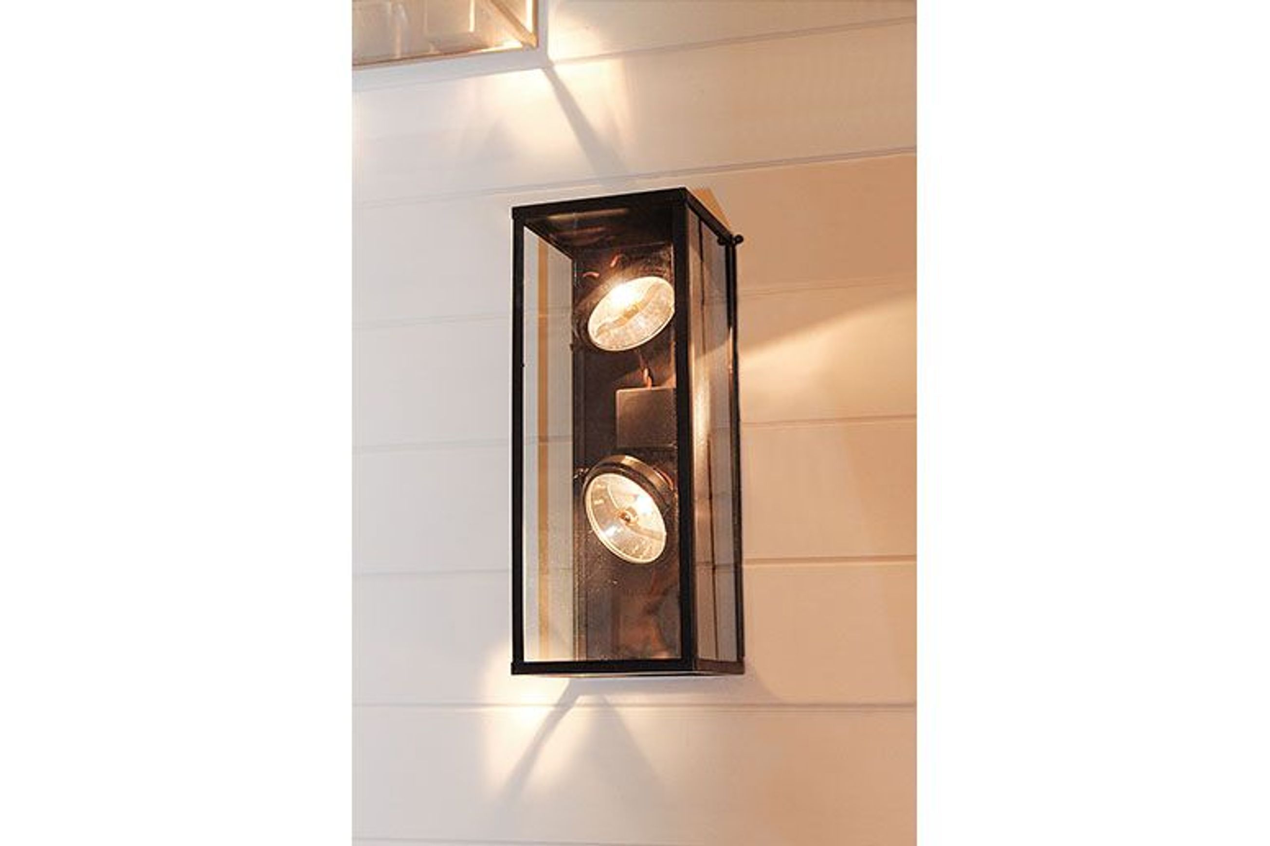 Vitrine Outdoor Wall Lantern - Vertical