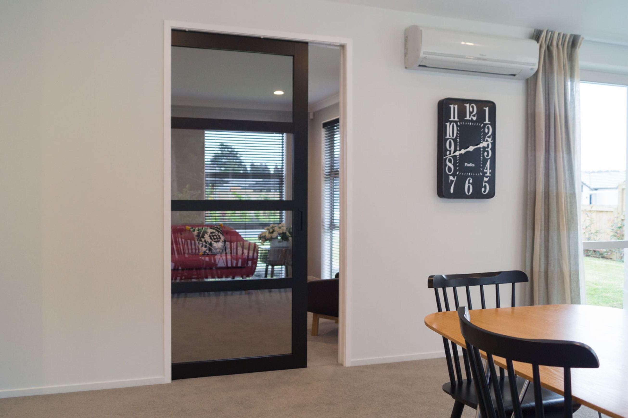 NewYorker® Aluminium Glazed Door