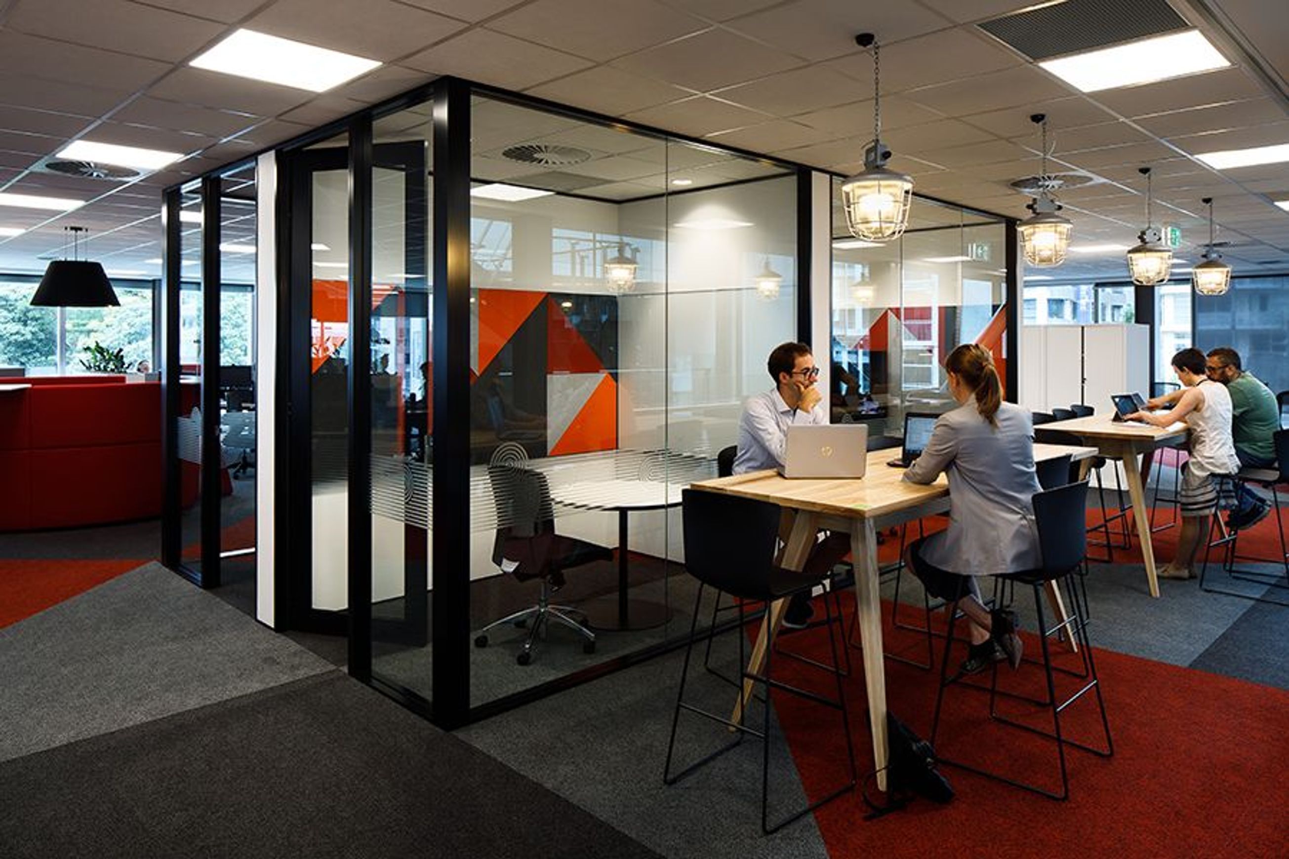 A Series 132 Aluminium Partitioning System