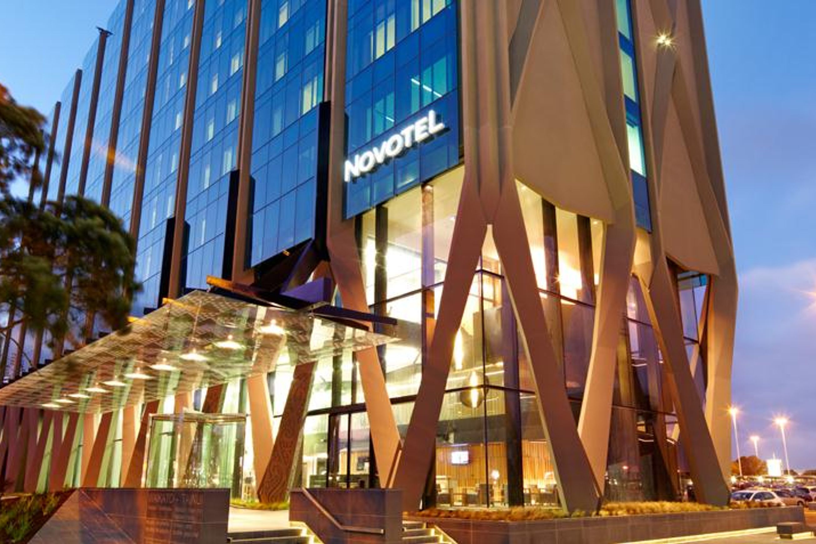 Façade Acoustic Double Glazing Systems