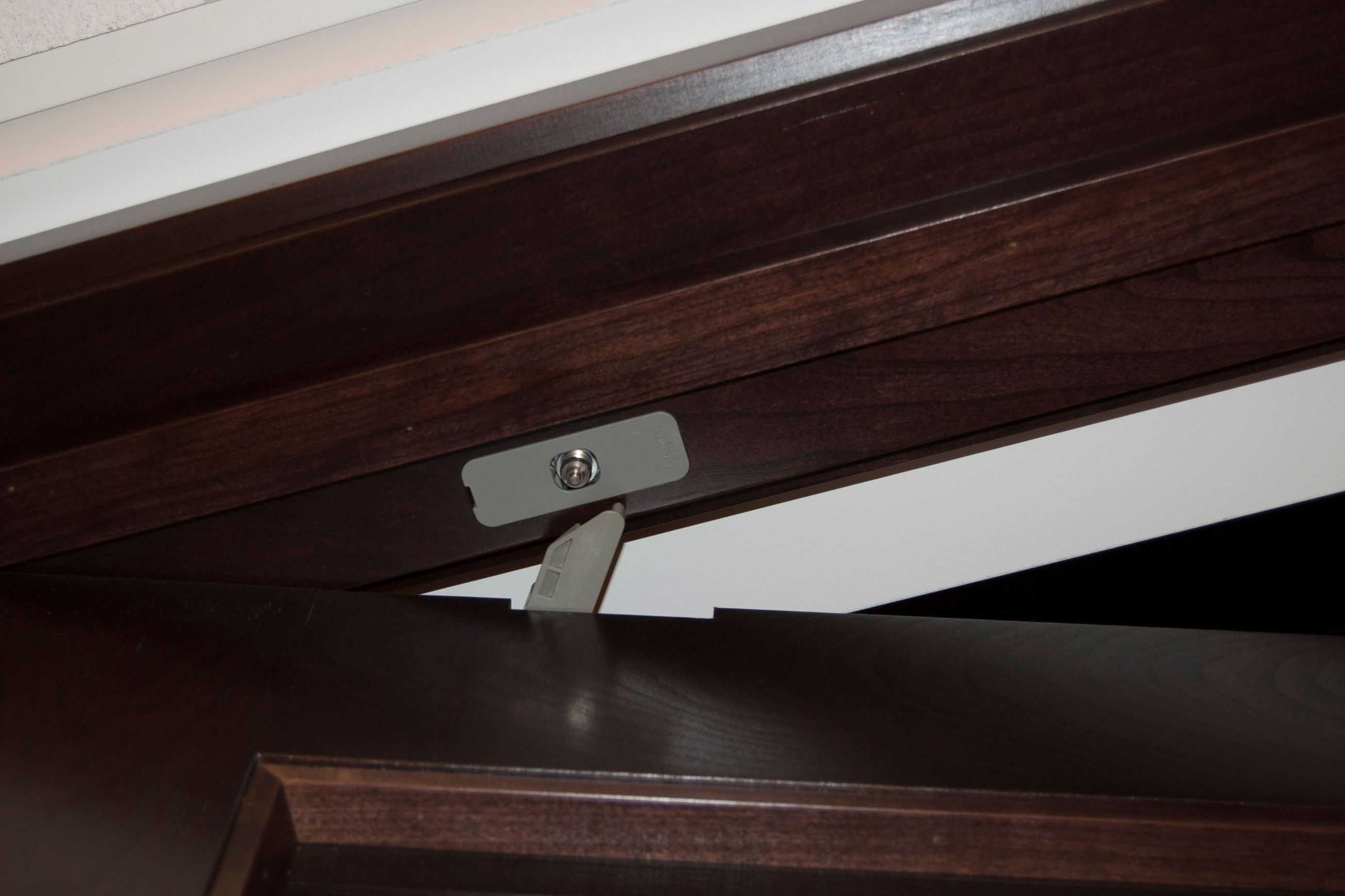Sugatsune LDD-V Door Damper