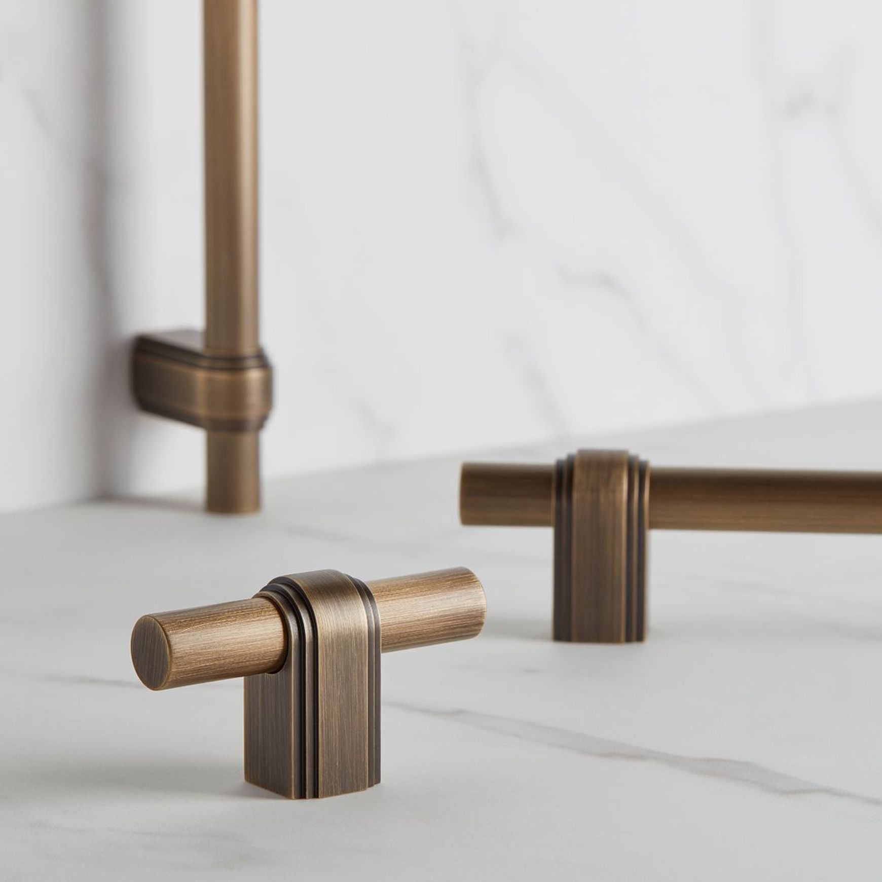 Armac Martin Gaumont Cabinet Handle Collection