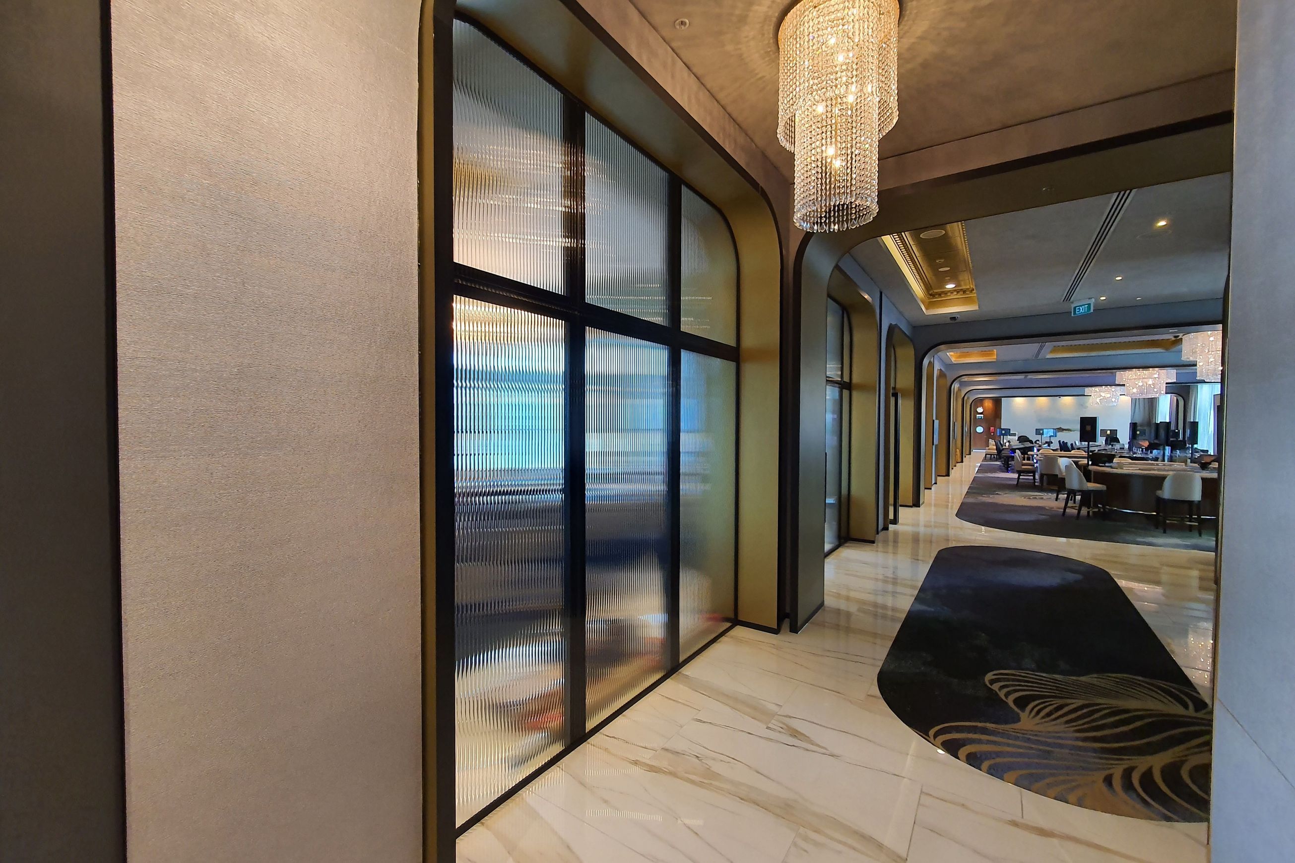 Arundo™ | Reeded Glass