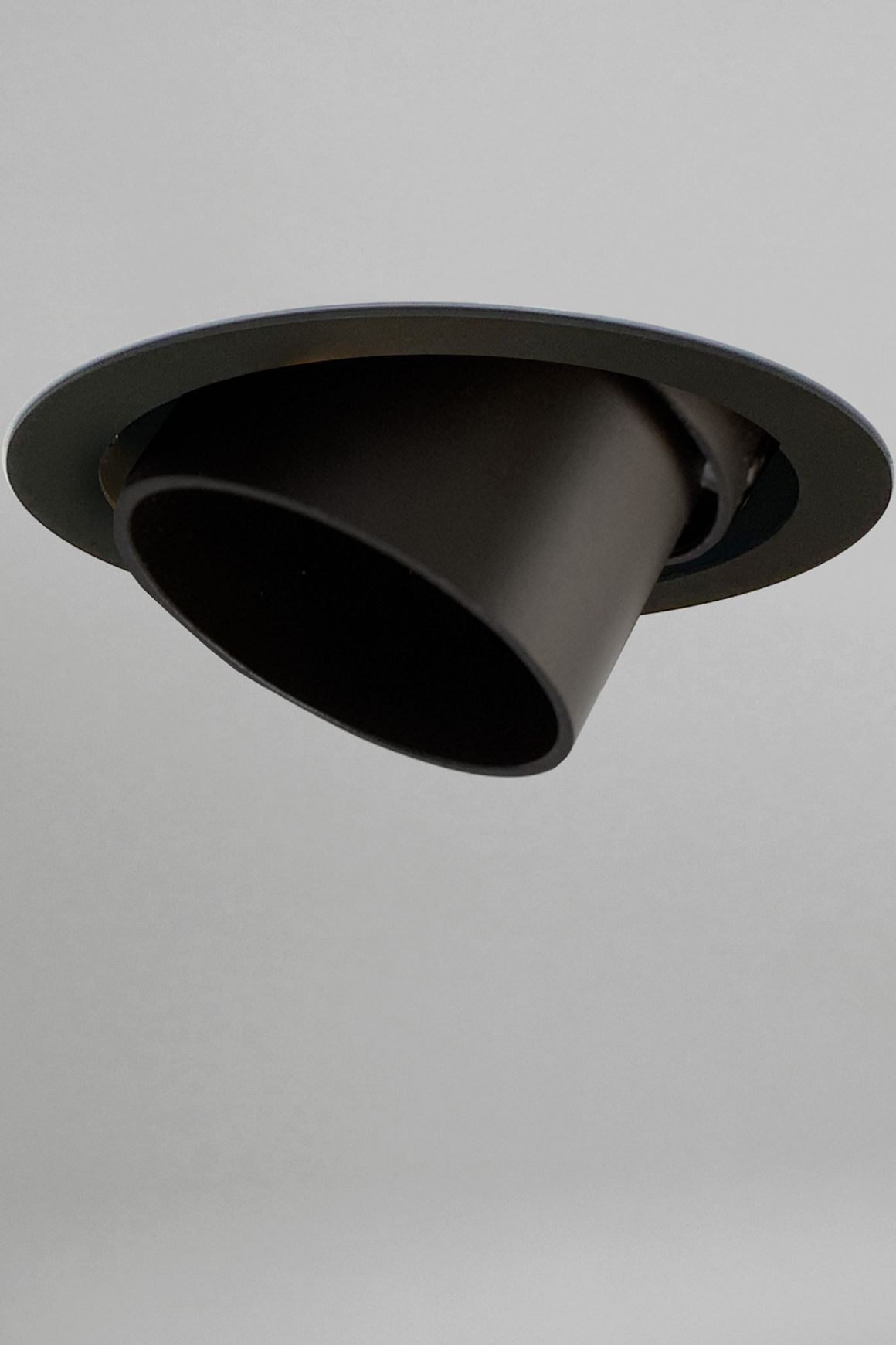 Mondo Round 111 COB Snoot Pro Downlight