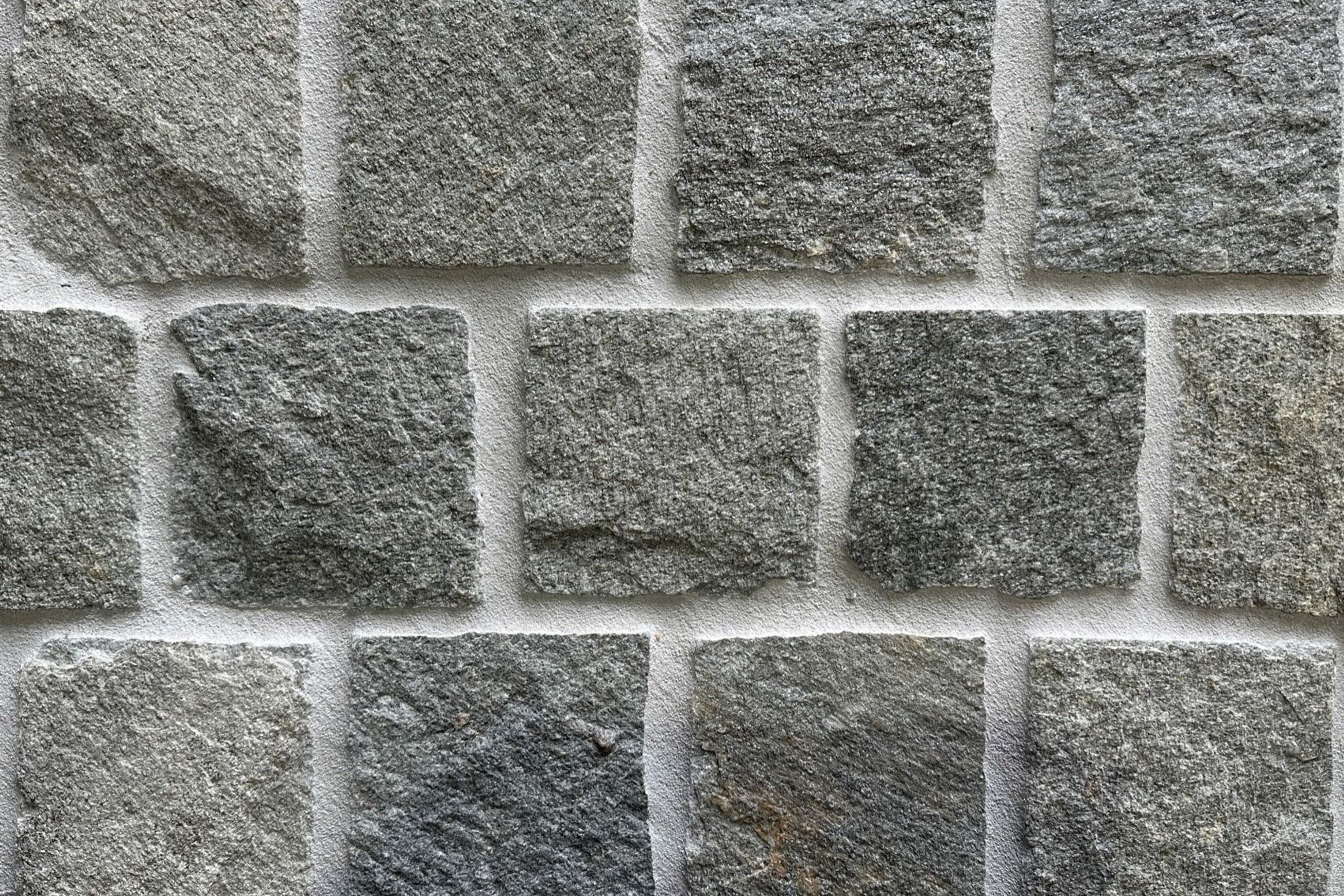 Loden Quartzite Cobblestones