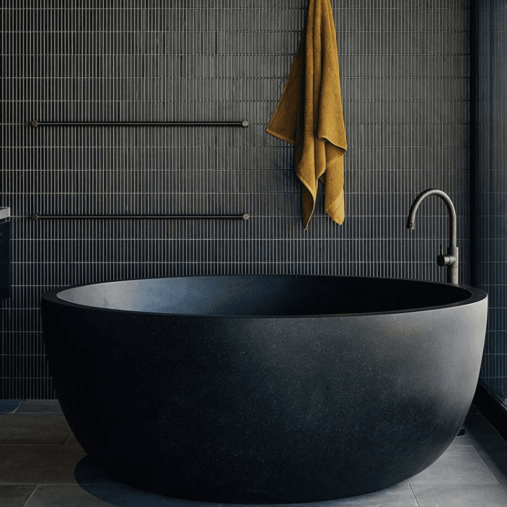 Pietra Bianca Romeo Freestanding Stone Bath