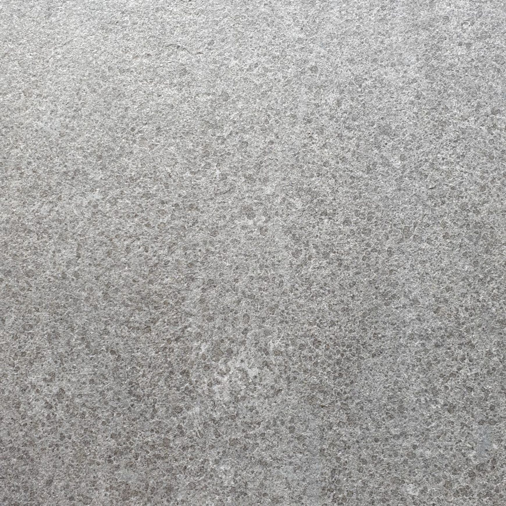 20mm Stoneyard Urban Black Tiles