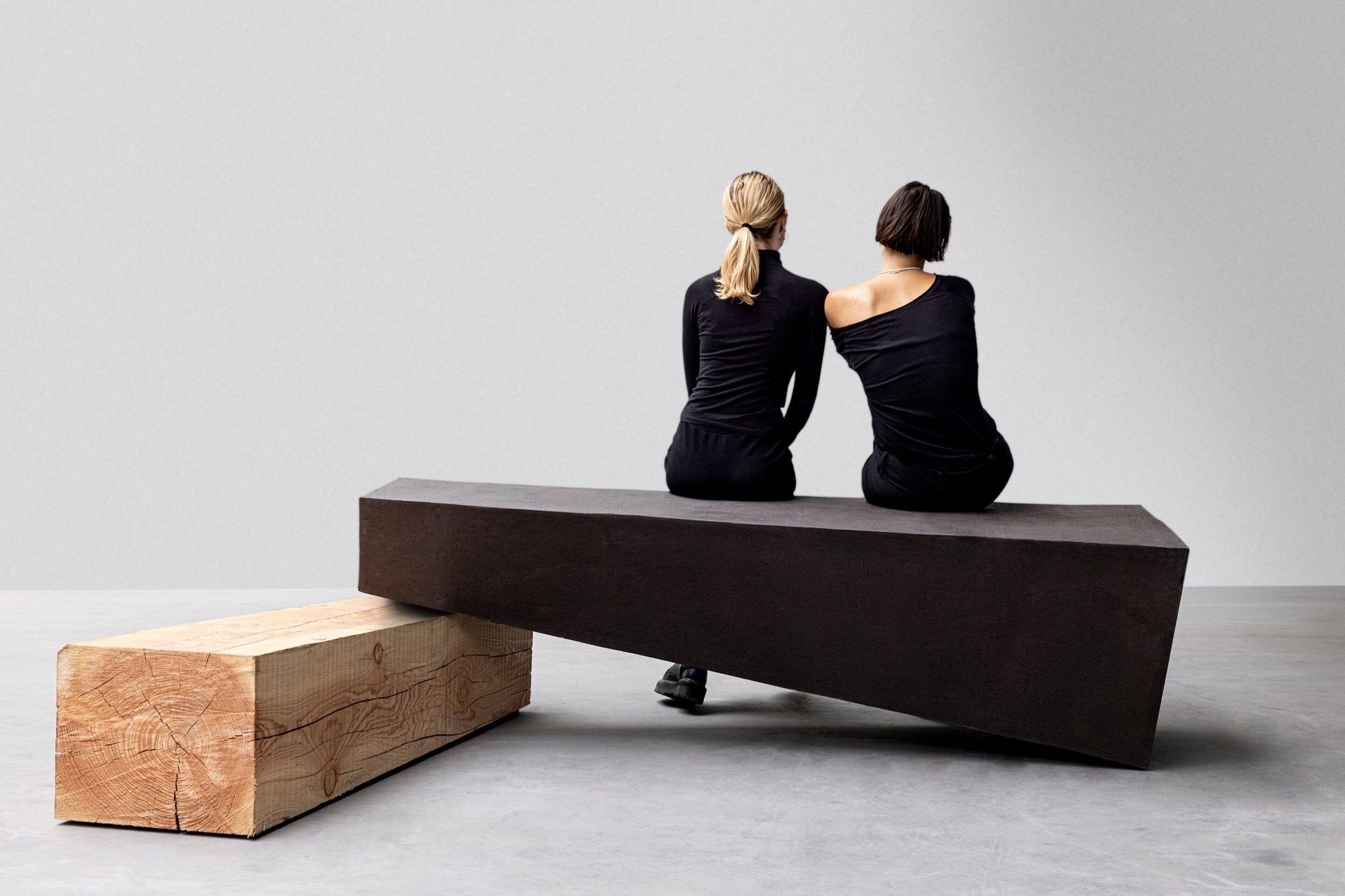 EMBRACE BENCH
