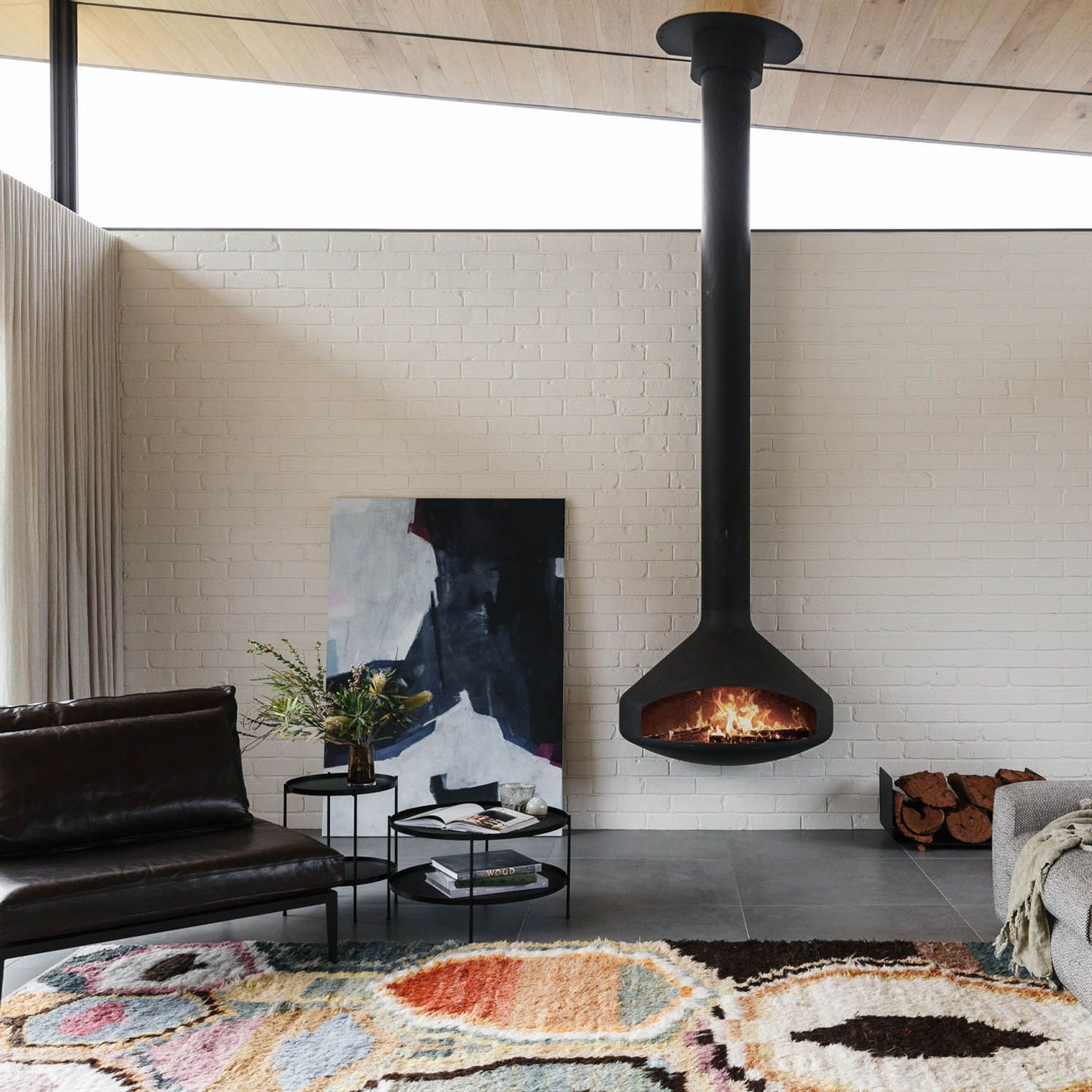 Paxfocus - Wall Mounted Fireplace