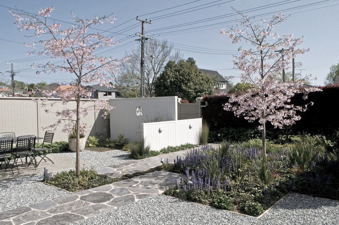 Auckland Courtyard Garden