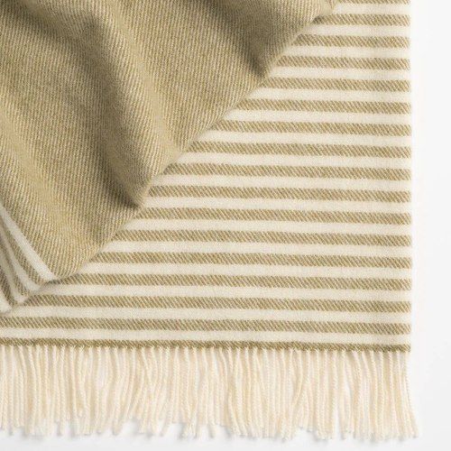 Weave Home Catlins Throw - Pea | 100% Wool Throw Blanket