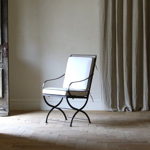 Carver Chair - Lattes by Hervé Baume