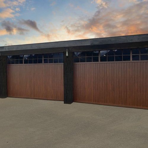 Metwood Aluminium Craftsman Garage Door