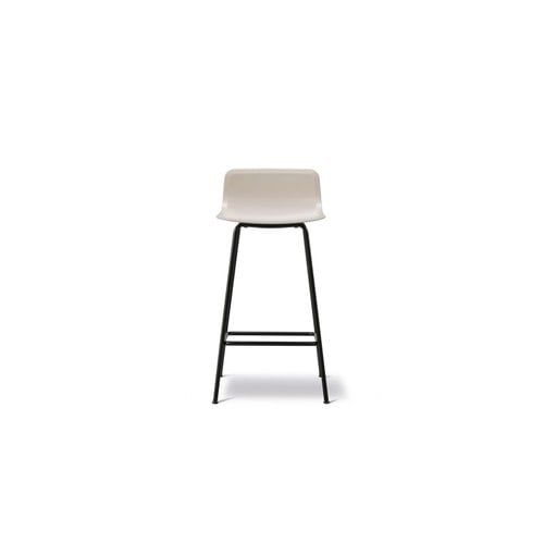 Pato 4315 4-leg Counter Stool by Fredericia
