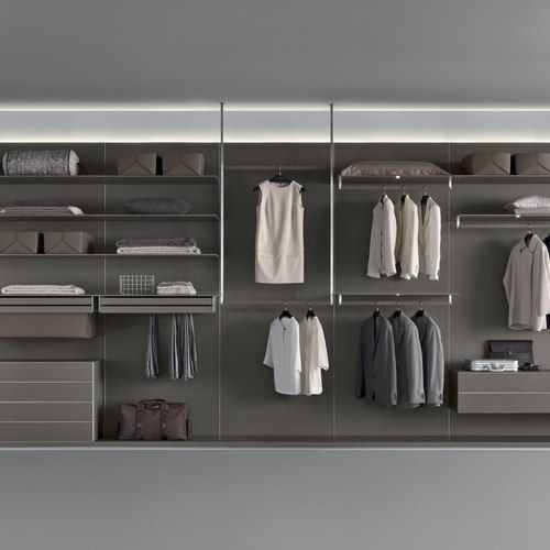 Storage Abacus Walk-In Wardrobe by Rimadesio