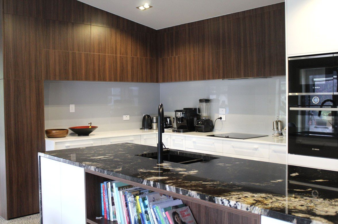 Modern Layout and kitchen