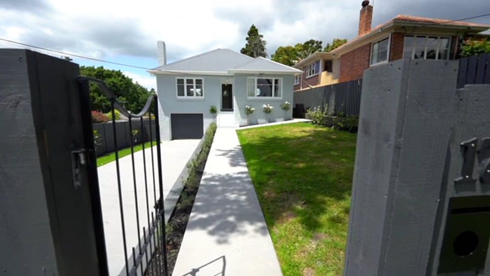 Property Video - 17 Eastglen Road, Glen Eden