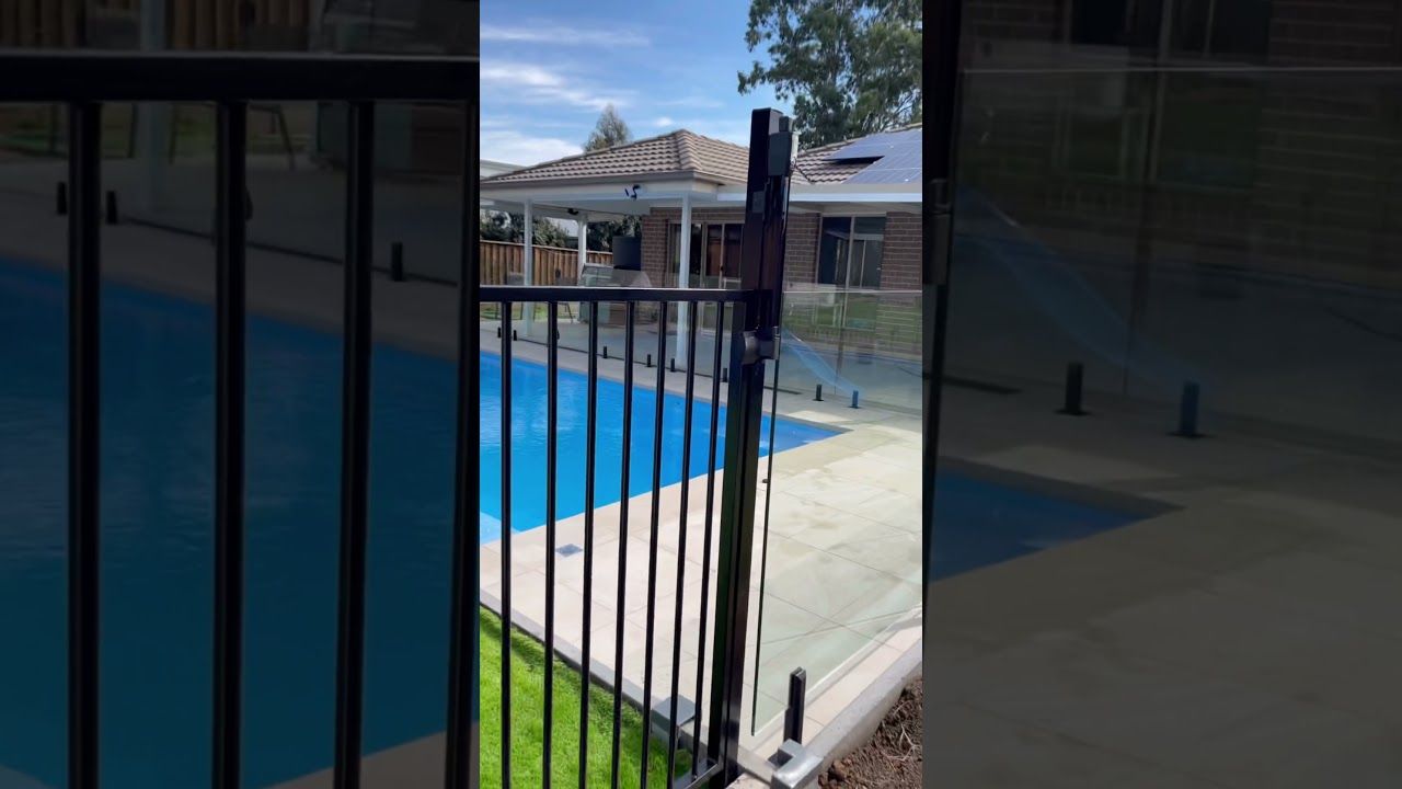 Frameless Glass Pool Fencing 