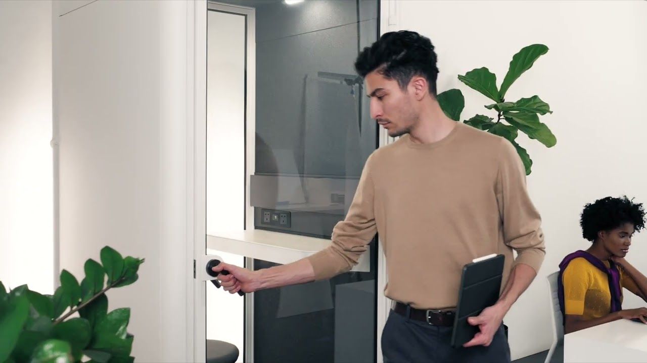 Kolo Collection: Soundproof Office Pods