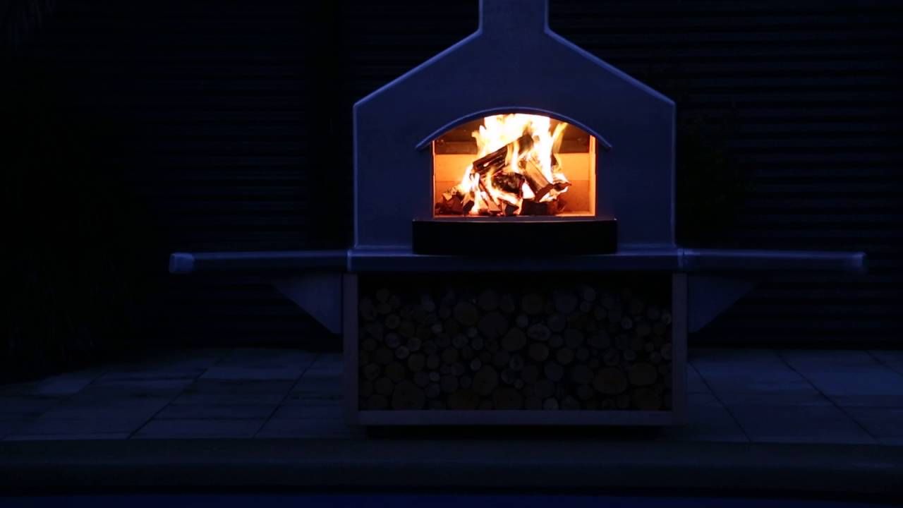 Bakewell Burners Outdoor Fireplace - Closeup