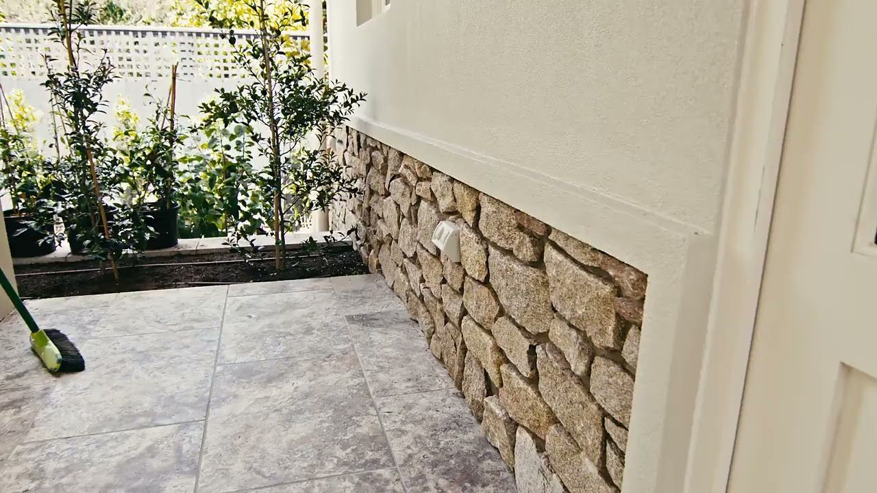 Built By Manor - Mont Albert - Savannah Ledge Wall Cladding and Silver Travertine.