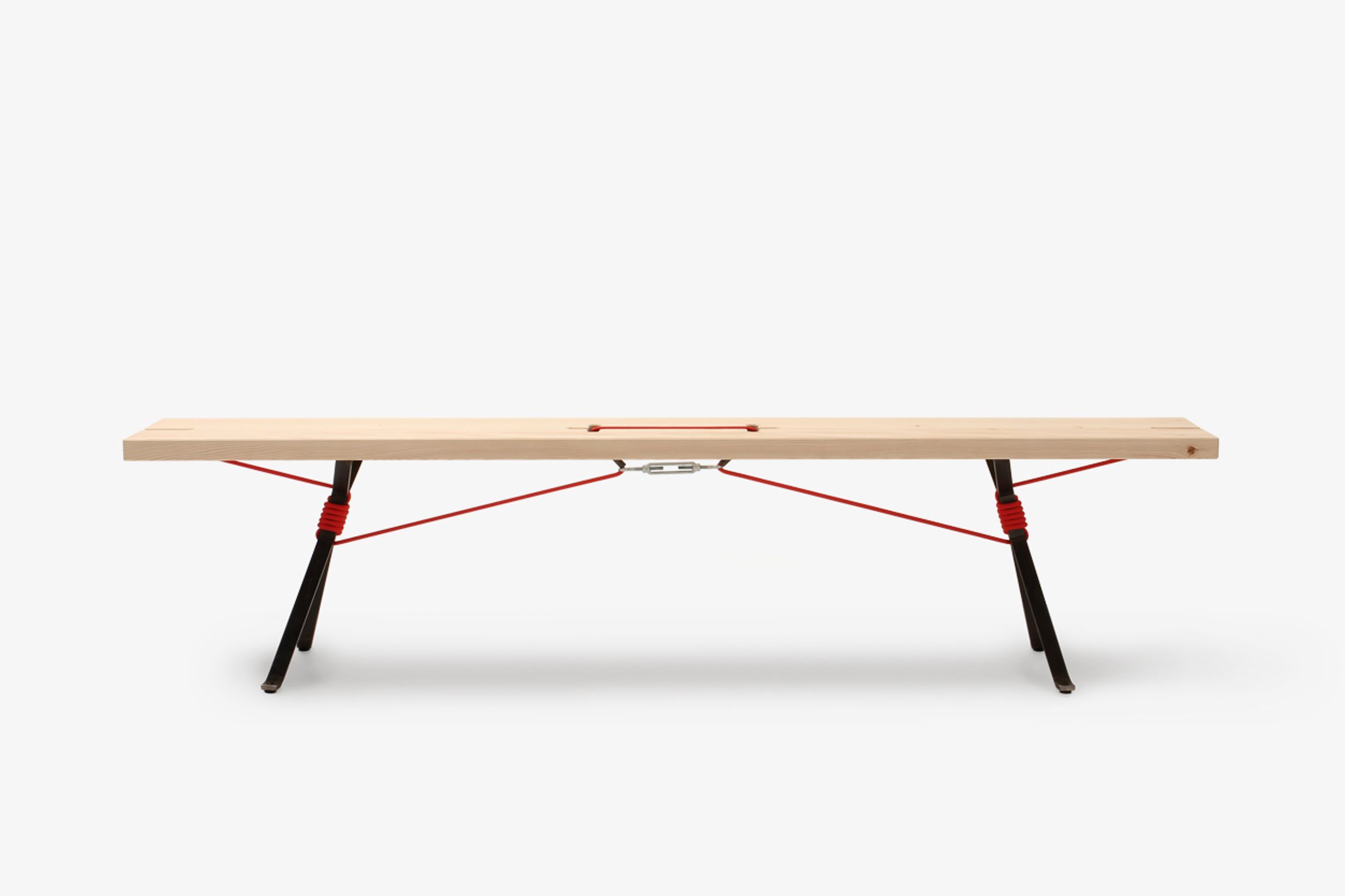 KAMPENWAND Table and Benches