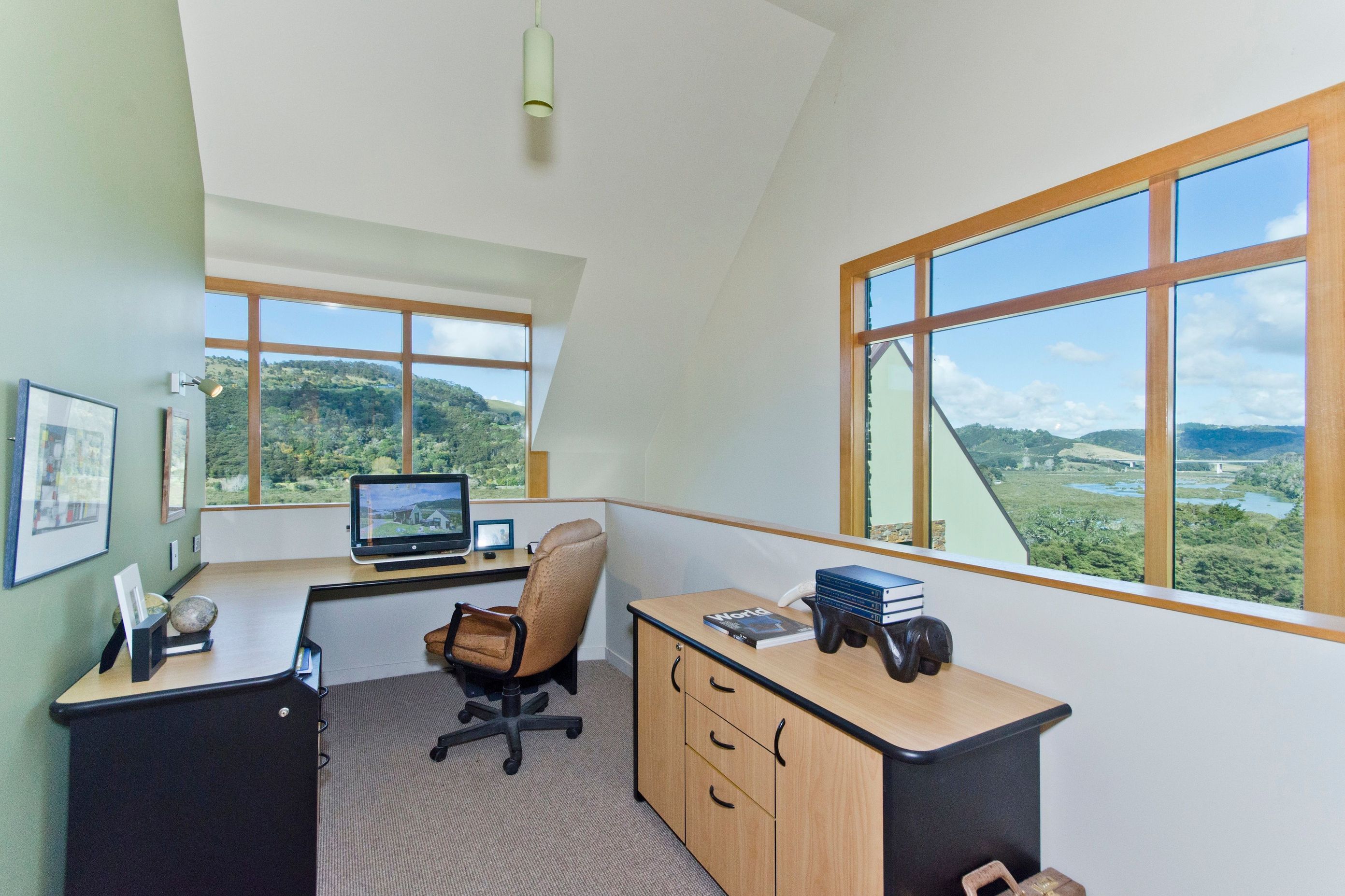 Waiwera Valley Lifestyle House