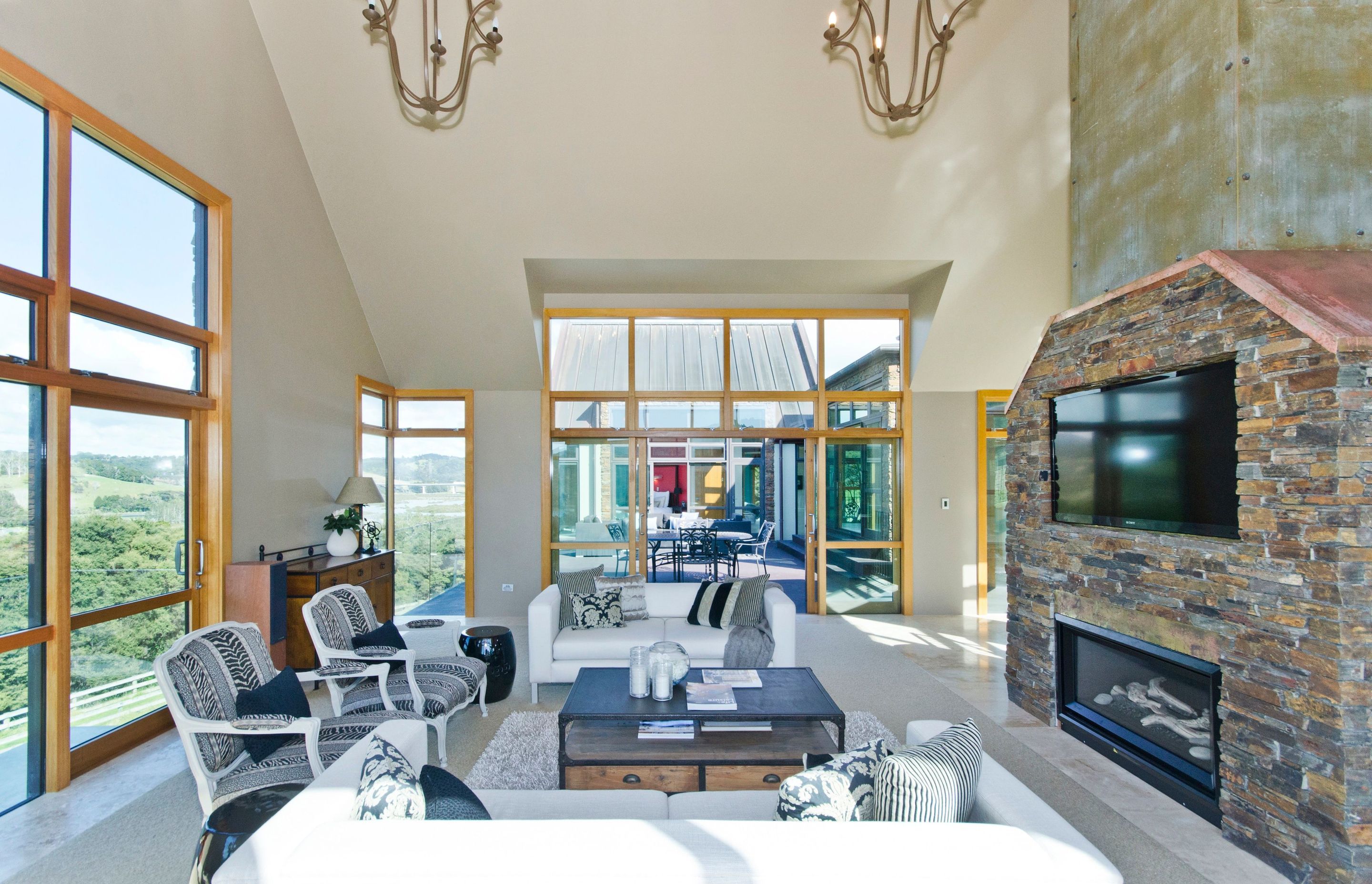 Waiwera Valley Lifestyle House