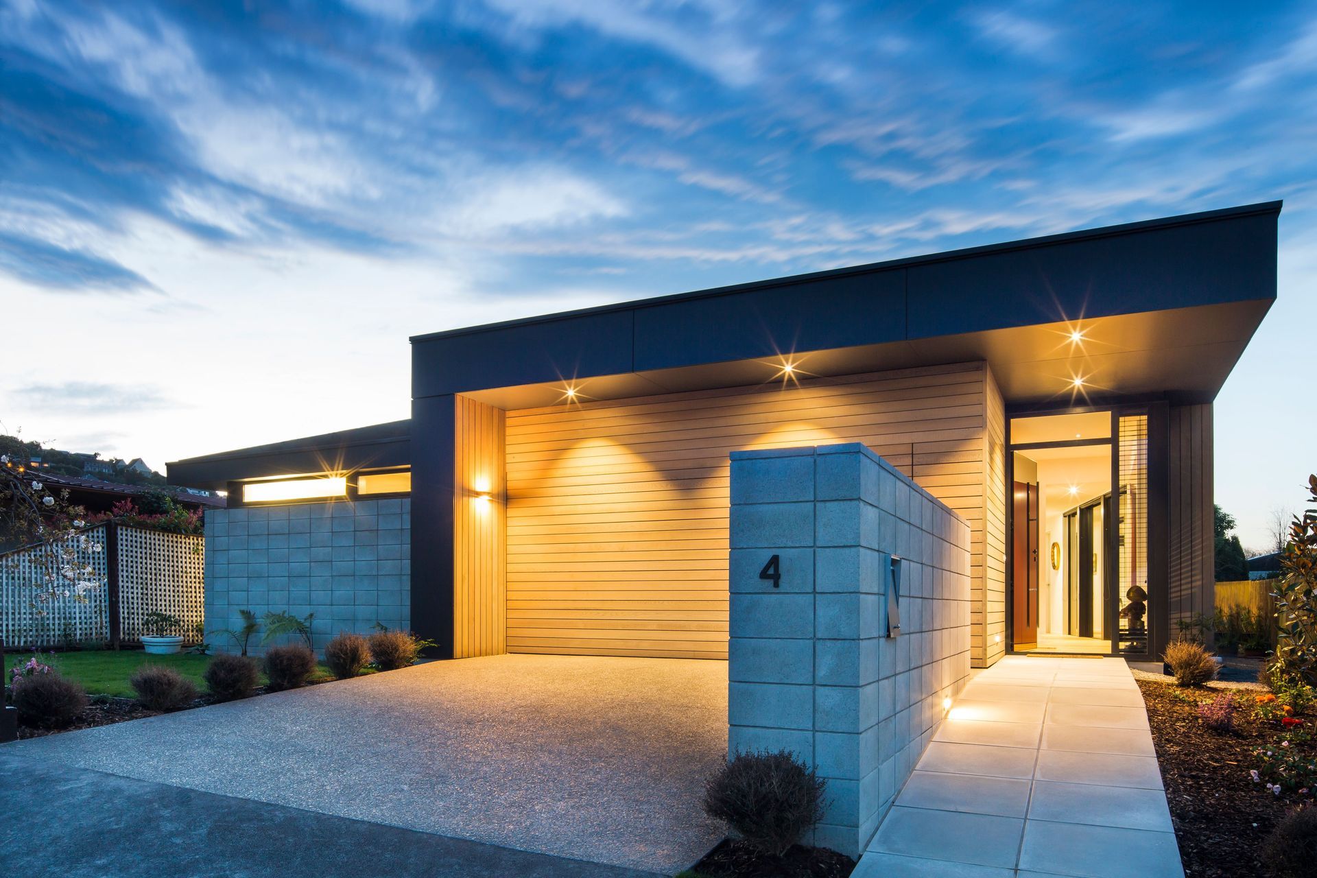 CASHMERE COURTYARD HOUSE