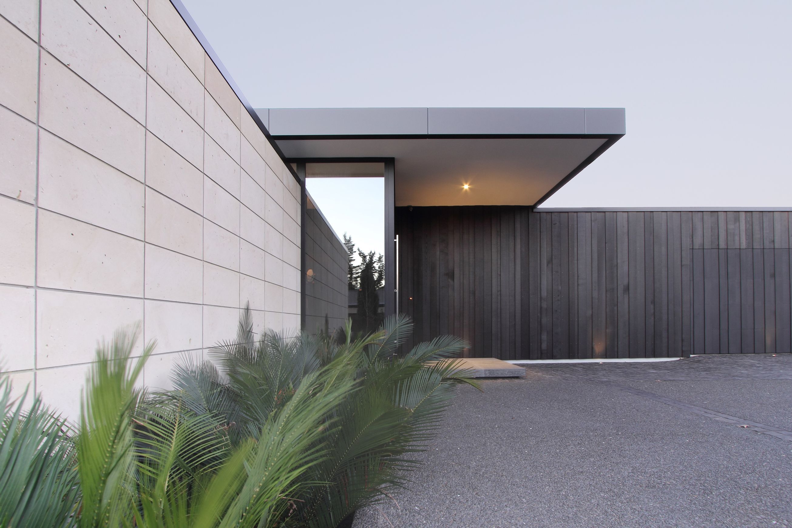 Vertical Shiplap Weatherboard System