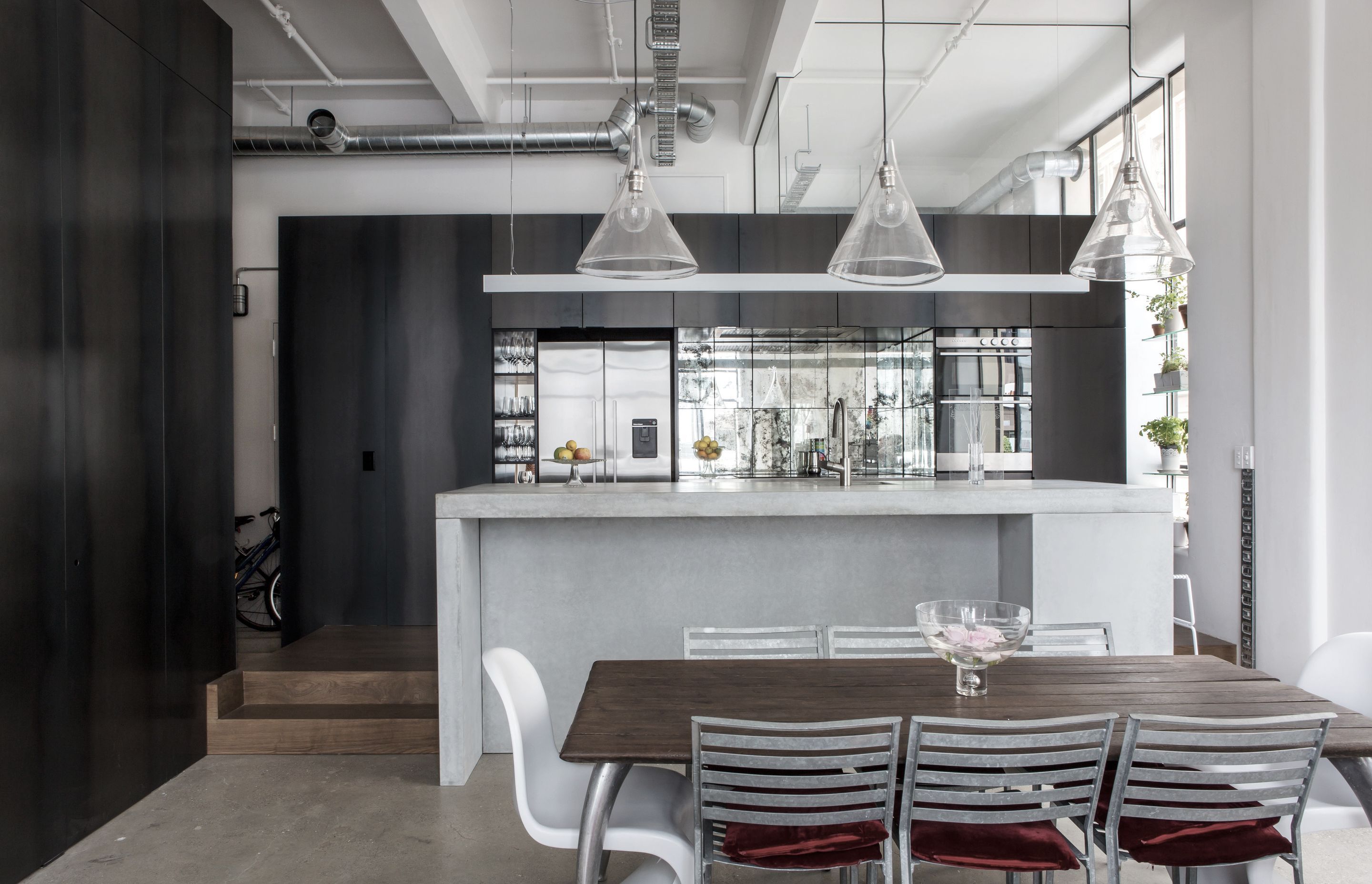 Queen St Apartment
